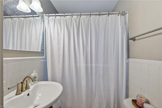 3544 E Ocean View AVE, Norfolk, VA 23518