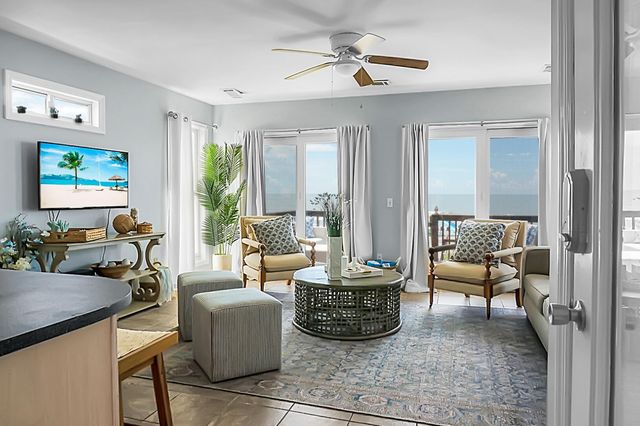 519 E Arctic Avenue, Folly Beach, SC 29439