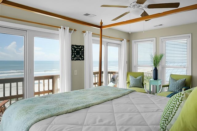 519 E Arctic Avenue, Folly Beach, SC 29439