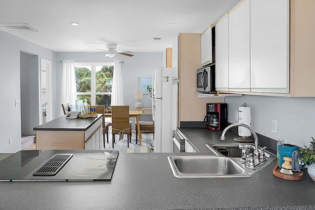 519 E Arctic Avenue, Folly Beach, SC 29439