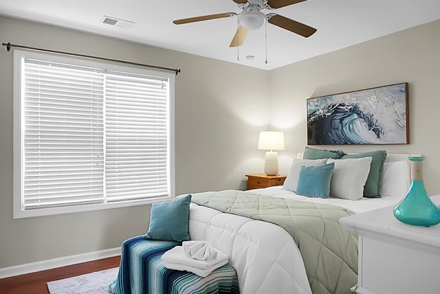 519 E Arctic Avenue, Folly Beach, SC 29439