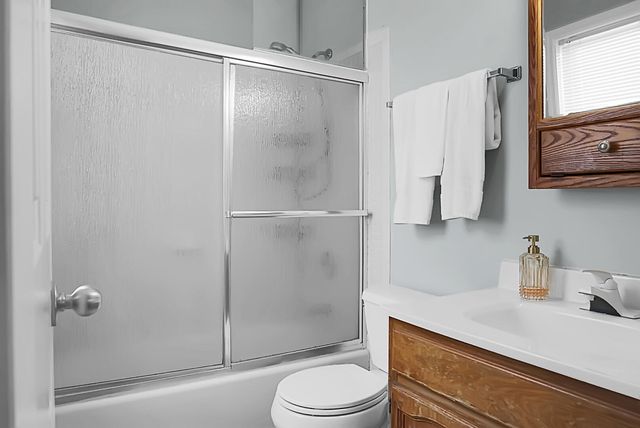 519 E Arctic Avenue, Folly Beach, SC 29439