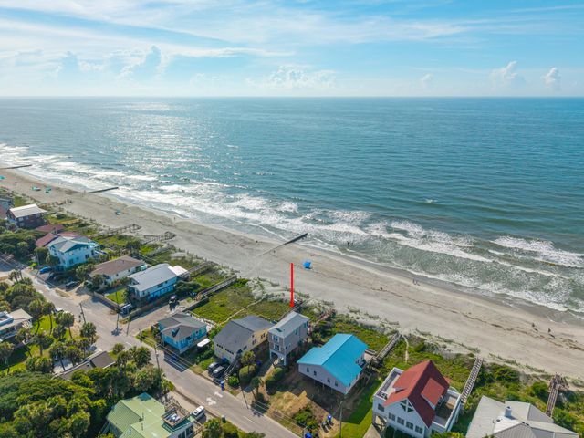 519 E Arctic Avenue, Folly Beach, SC 29439