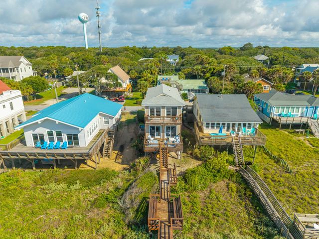 519 E Arctic Avenue, Folly Beach, SC 29439