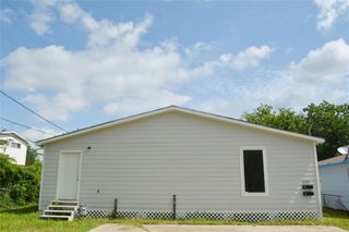 303 Gans Street A, Houston, TX 77029