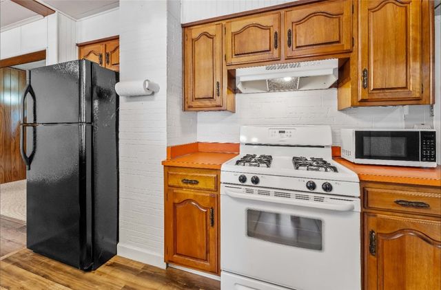 113 East Street, Clarksville, PA 15322