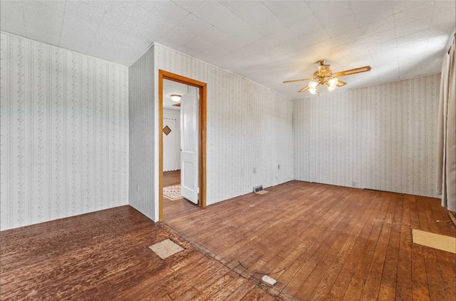 113 East Street, Clarksville, PA 15322