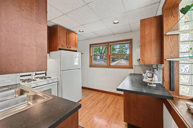 2017 Princeton Avenue, Saint Paul, MN 55105