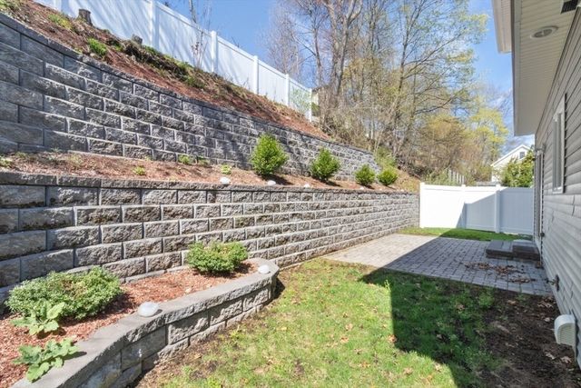 20 College Farm Rd, Waltham, MA 02451