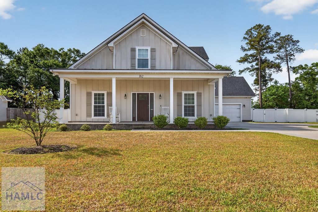 162 Palmer Place Lane NE, Ludowici, GA 31316