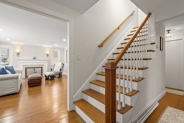 9 Darrow Street, Quincy, MA 02169