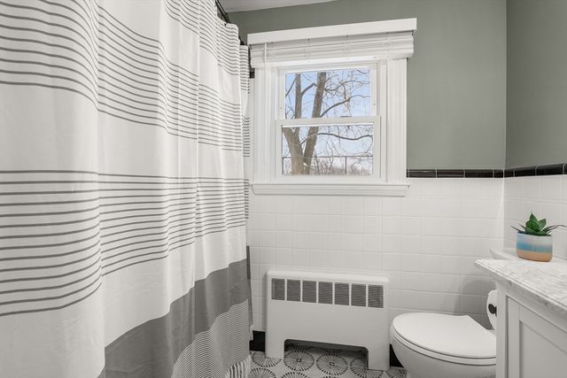 9 Darrow Street, Quincy, MA 02169