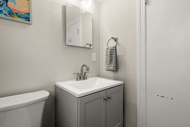 9 Darrow Street, Quincy, MA 02169