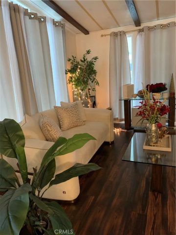 19009 S Laurel Park 248, Rancho Dominguez, CA 90220