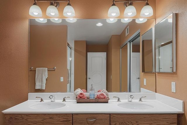 38689 Nasturtium Way, Palm Desert, CA 92211