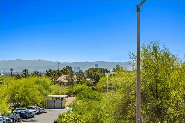 2116 Stone Croft Street, Las Vegas, NV 89134