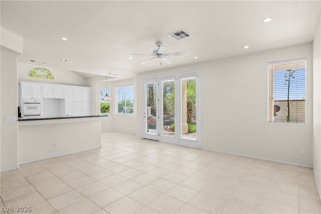 2116 Stone Croft Street, Las Vegas, NV 89134