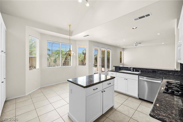 2116 Stone Croft Street, Las Vegas, NV 89134