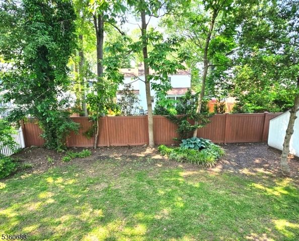 36 Webster Ave, Summit City, NJ 07901