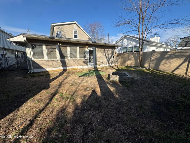 207 Ocean Gate Avenue, Ocean Gate, NJ 08740