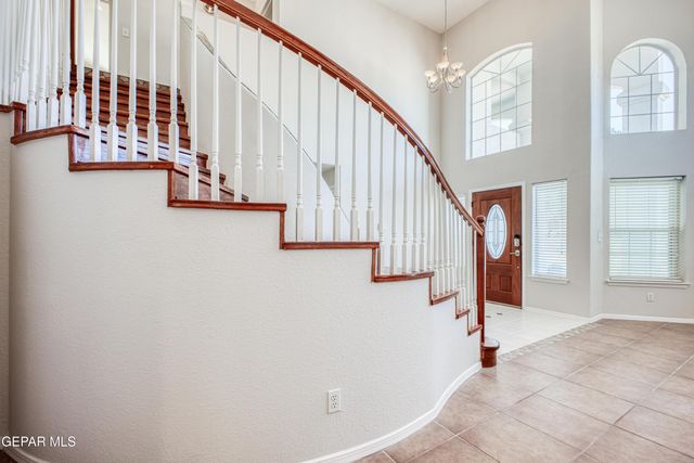 10816 LOMA DE VIDA Lane, El Paso, TX 79934