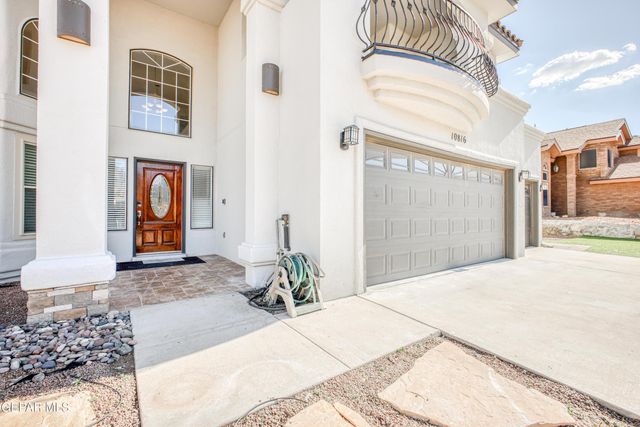 10816 LOMA DE VIDA Lane, El Paso, TX 79934