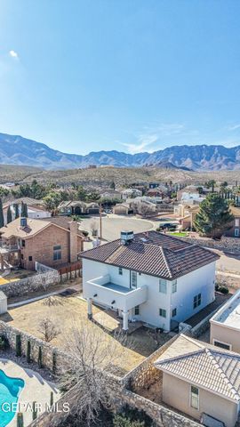 10816 LOMA DE VIDA Lane, El Paso, TX 79934