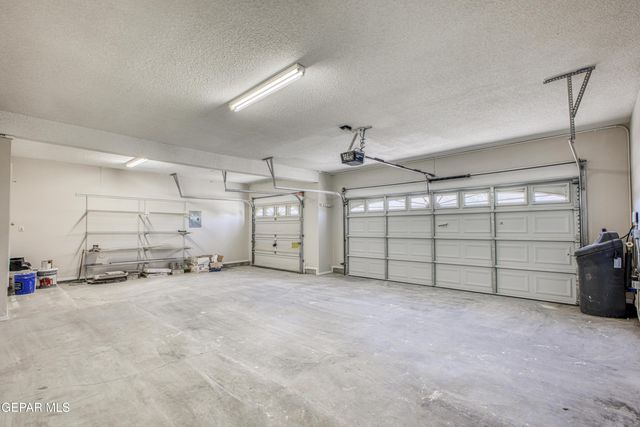 10816 LOMA DE VIDA Lane, El Paso, TX 79934