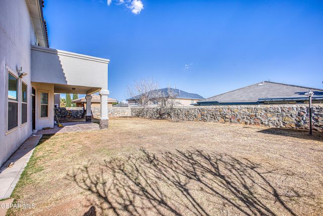 10816 LOMA DE VIDA Lane, El Paso, TX 79934