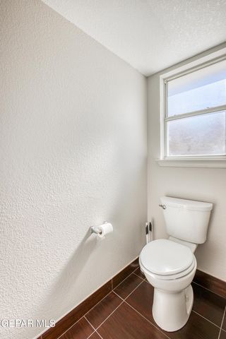 10816 LOMA DE VIDA Lane, El Paso, TX 79934