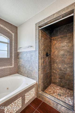 10816 LOMA DE VIDA Lane, El Paso, TX 79934