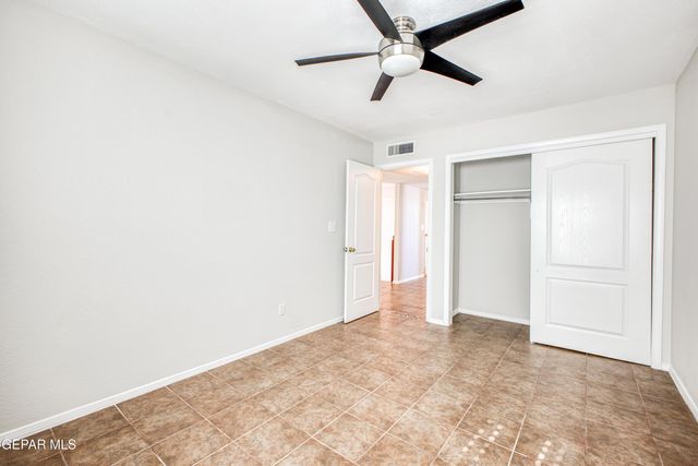 10816 LOMA DE VIDA Lane, El Paso, TX 79934