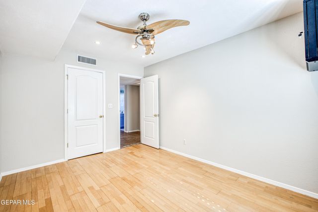 10816 LOMA DE VIDA Lane, El Paso, TX 79934