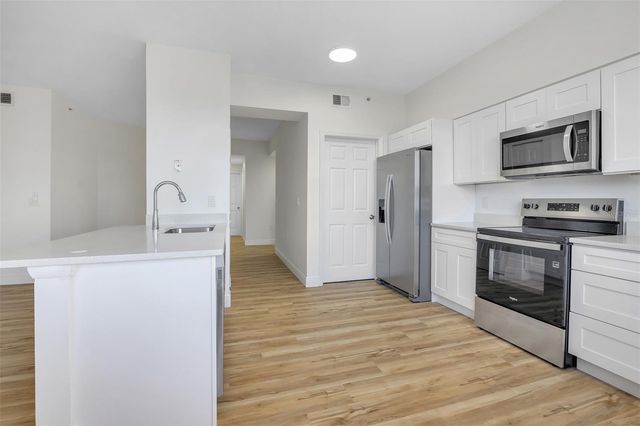 10855 WINDSOR WALK DRIVE 306, Orlando, FL 32837