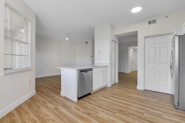 10855 WINDSOR WALK DRIVE 306, Orlando, FL 32837