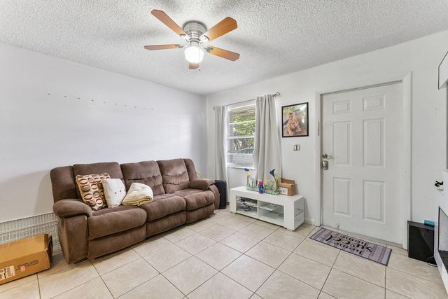 5735 Kumquat Road, West Palm Beach, FL 33413