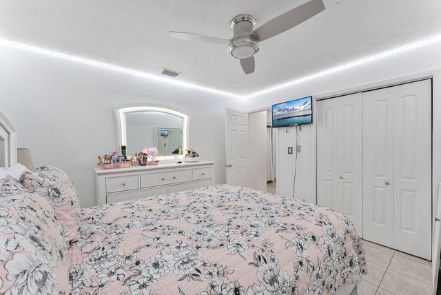 5735 Kumquat Road, West Palm Beach, FL 33413