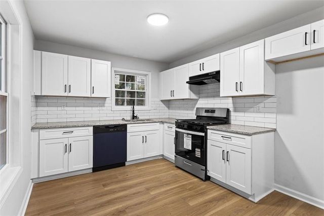 194 Timber Creek SW Lane, Marietta, GA 30060