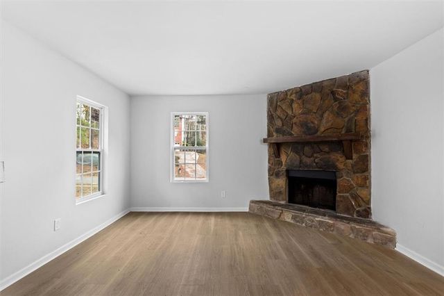 194 Timber Creek SW Lane, Marietta, GA 30060