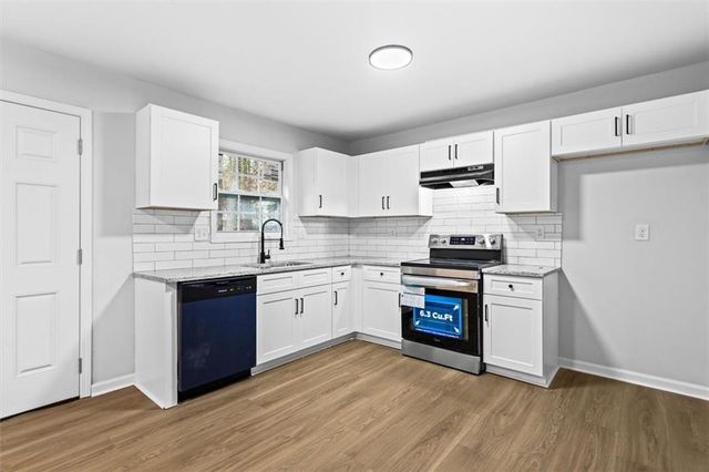 194 Timber Creek SW Lane, Marietta, GA 30060