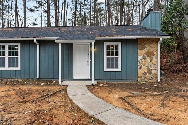 194 Timber Creek SW Lane, Marietta, GA 30060