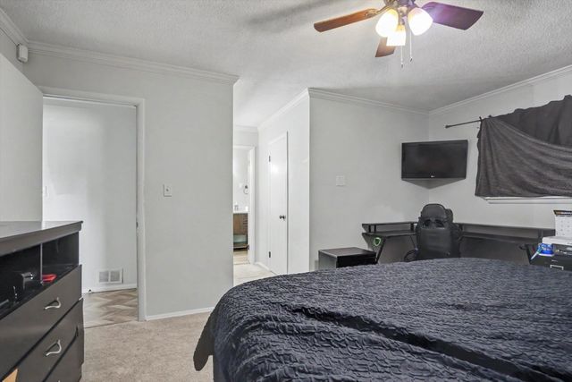 5737 E 58th Street, Tulsa, OK 74135