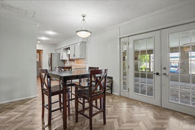 5737 E 58th Street, Tulsa, OK 74135