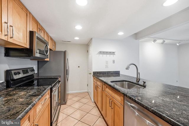 23 APPLEY CT, Cherry Hill, NJ 08002