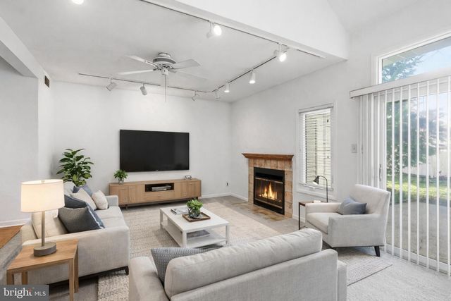 23 APPLEY CT, Cherry Hill, NJ 08002