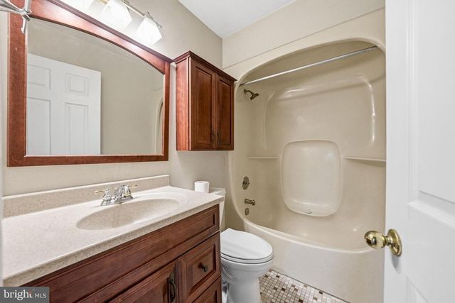 23 APPLEY CT, Cherry Hill, NJ 08002