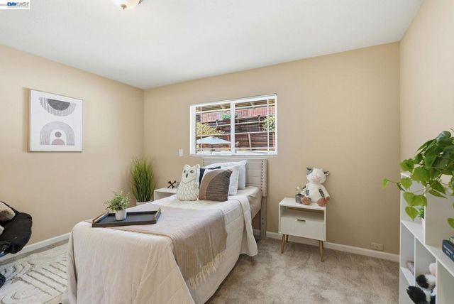210 Amend Ct, El Sobrante, CA 94803