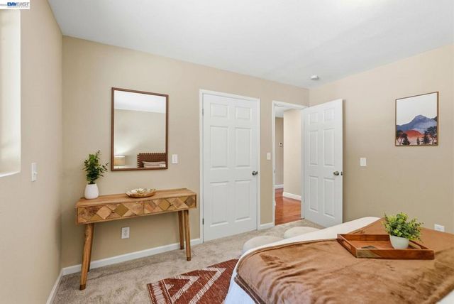 210 Amend Ct, El Sobrante, CA 94803