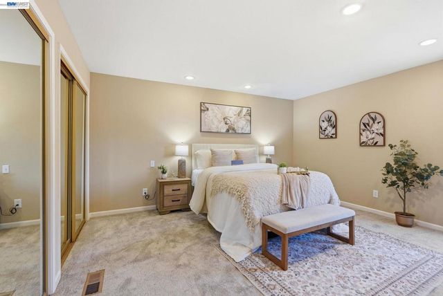 210 Amend Ct, El Sobrante, CA 94803