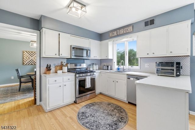 185 Thatchers Hill Rd, Raritan Twp., NJ 08822